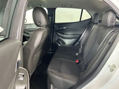 Used 2024 Buick Encore GX Preferred AWD/4WD image 26