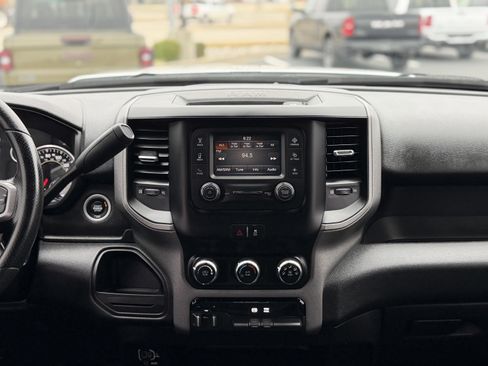 Used 2024 RAM 2500 Tradesman w/ Chrome Appearance Group image 16