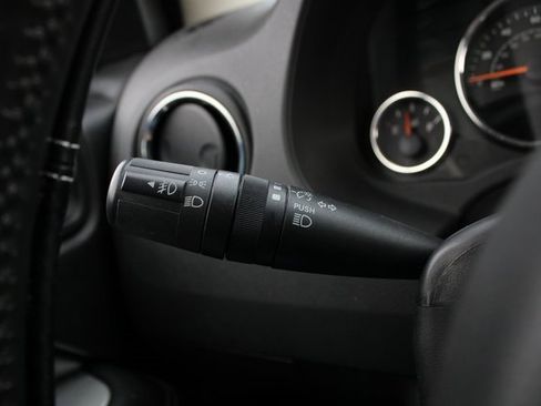 Used 2014 Jeep Compass Latitude image 12