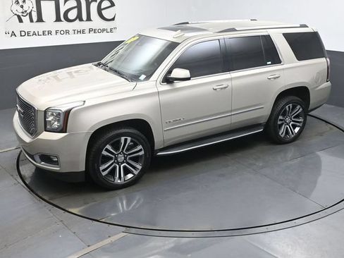 Used 2017 GMC Yukon Denali w/ Open Road Package AWD/4WD image 48