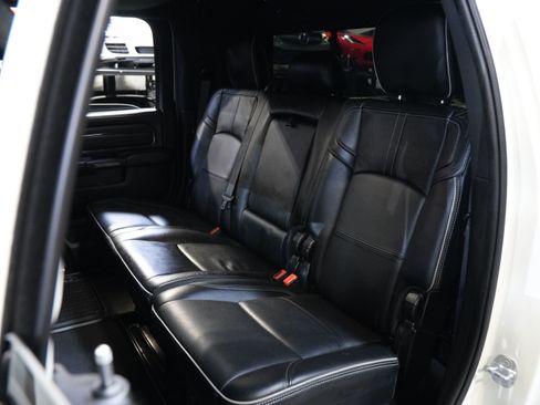 Used 2022 RAM 2500 Limited AWD/4WD image 37