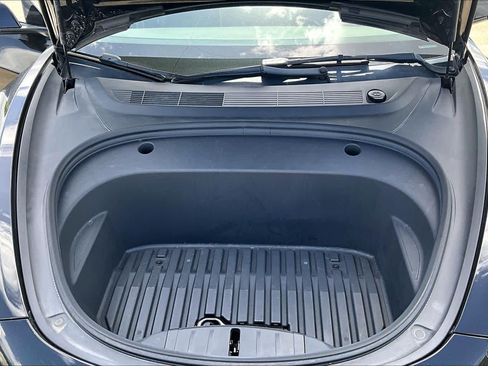 Used 2022 Tesla Model 3 Standard Range RWD image 29