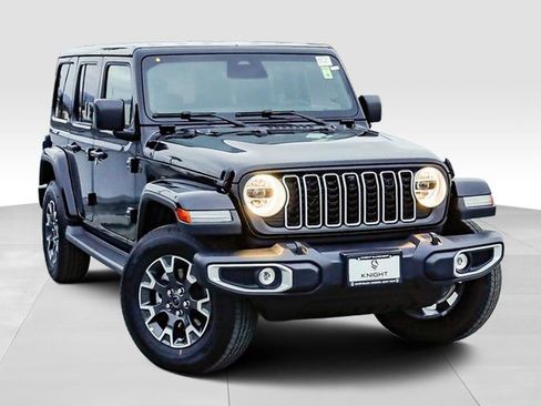 New 2026 Jeep Wrangler Unlimited Sahara AWD/4WD image 2