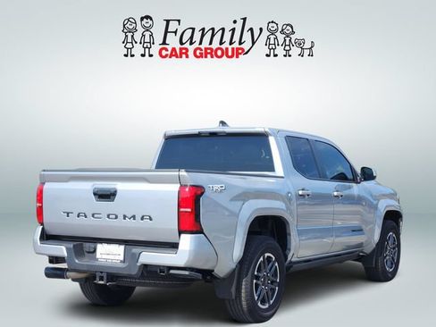Used 2024 Toyota Tacoma TRD Sport RWD image 4