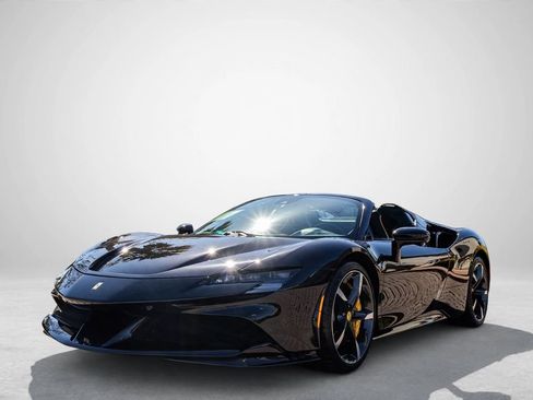 Certified 2025 Ferrari SF90 Spider AWD/4WD image 30