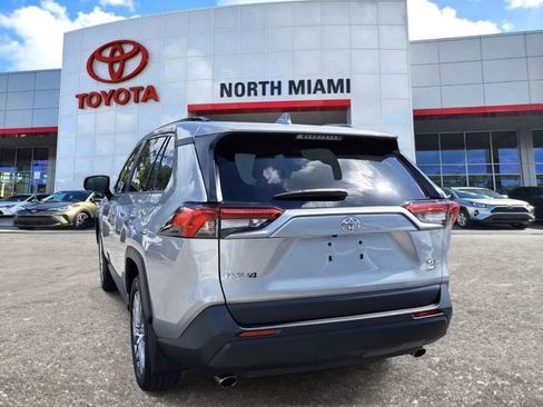 Used 2024 Toyota RAV4 XLE Premium image 3