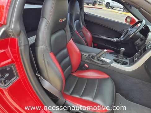 Used 2006 Chevrolet Corvette Z06 w/ Preferred Equipment Group image 15
