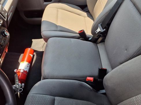 Used 2022 Ford F350 XLT image 42