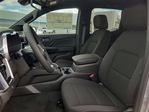 New 2026 GMC Canyon Elevation w/ Convenience Package image 19