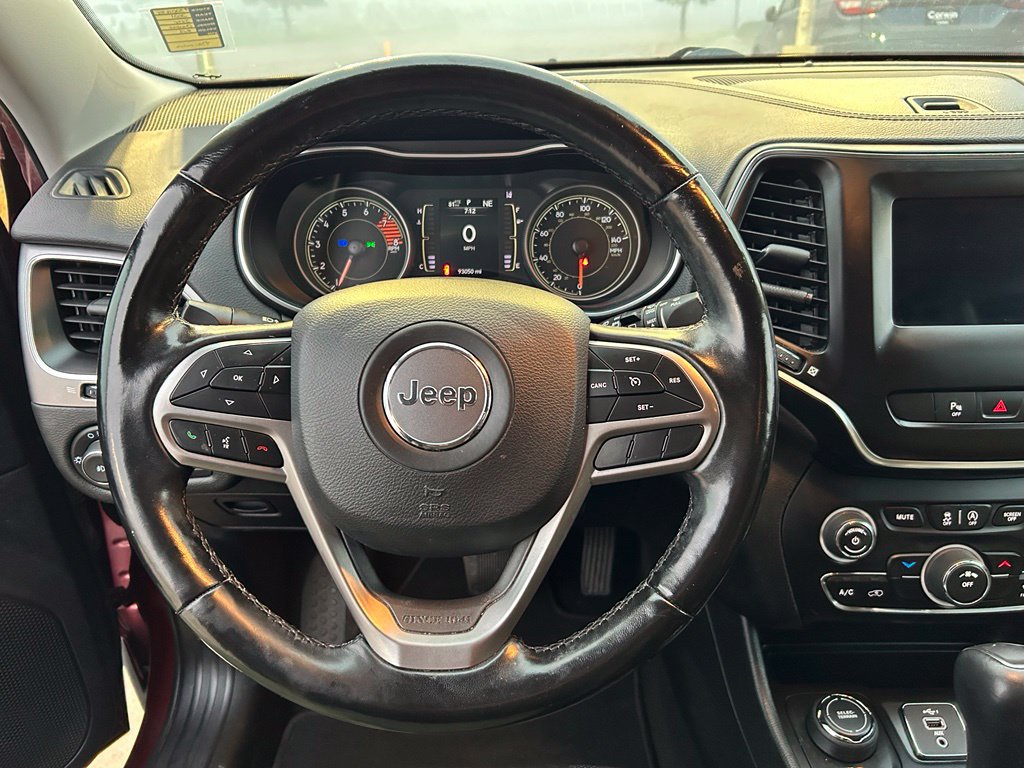 Used 2021 Jeep Cherokee Latitude Lux AWD/4WD image 22