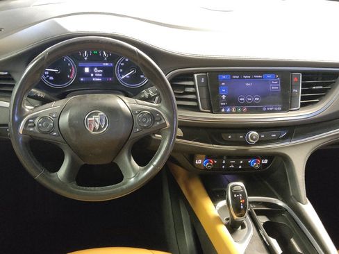 Used 2020 Buick Enclave Essence w/ Sound and Sites Package FWD image 22