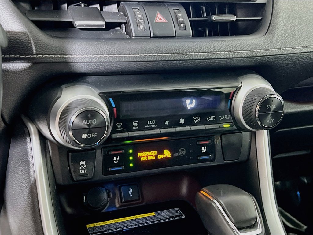 Certified 2021 Toyota RAV4 Limited AWD/4WD image 14