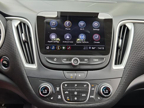Used 2024 Chevrolet Malibu LT FWD image 15
