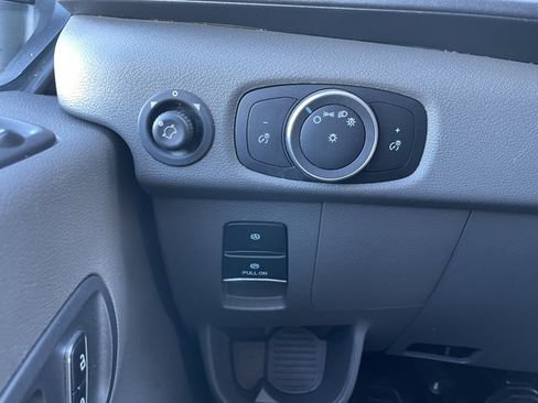 Used 2023 Ford Transit 250 148 High Roof AWD image 17