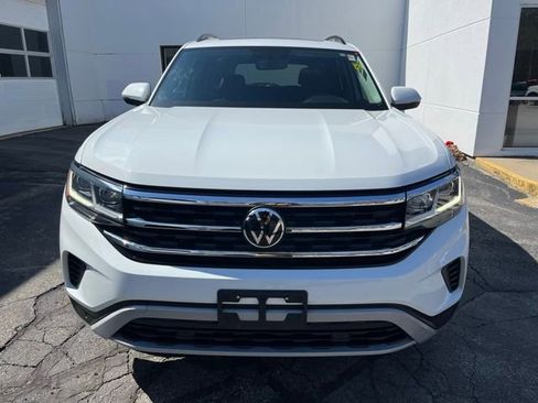 Certified 2023 Volkswagen Atlas SE w/ Panoramic Sunroof Package image 3