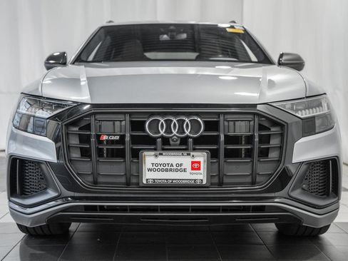 Used 2022 Audi SQ8 Premium Plus w/ Carbon Optic Package AWD/4WD image 2
