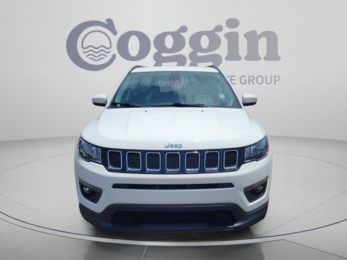 Used 2021 Jeep Compass Latitude FWD image 8