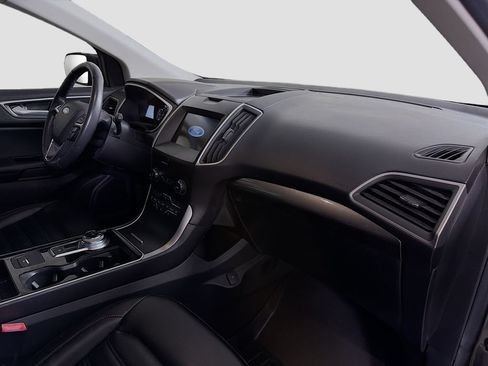 Used 2020 Ford Edge SEL w/ Convenience Package FWD image 30