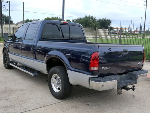 Used 2003 Ford F250 XL image 2