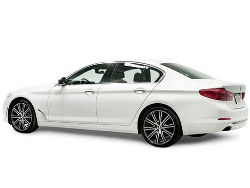 Used 2020 BMW 530i w/ Convenience Package image 5