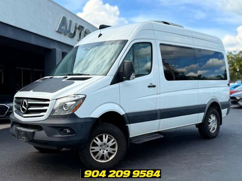 Used 2017 Mercedes-Benz Sprinter 2500 image 1