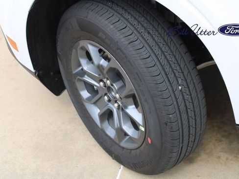 New 2025 Ford Maverick XLT w/ XLT Luxury Package image 5