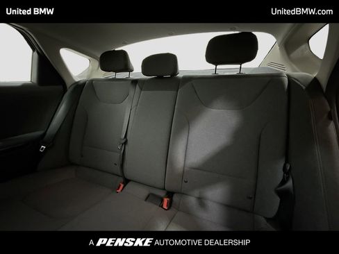 Used 2025 Kia K4 LXS image 11