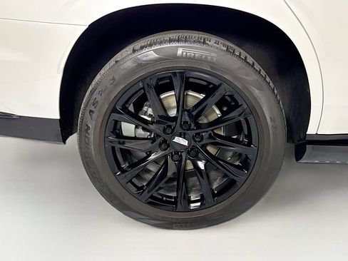 Used 2021 Cadillac Escalade Sport Platinum w/ LPO, ONYX Package AWD/4WD image 33
