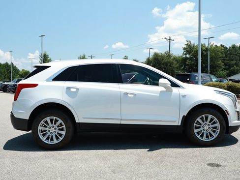 Used 2019 Cadillac XT5 FWD image 4