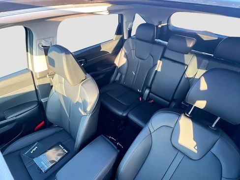 New 2026 Kia Sorento S w/ S Panoramic Sunroof Package image 20