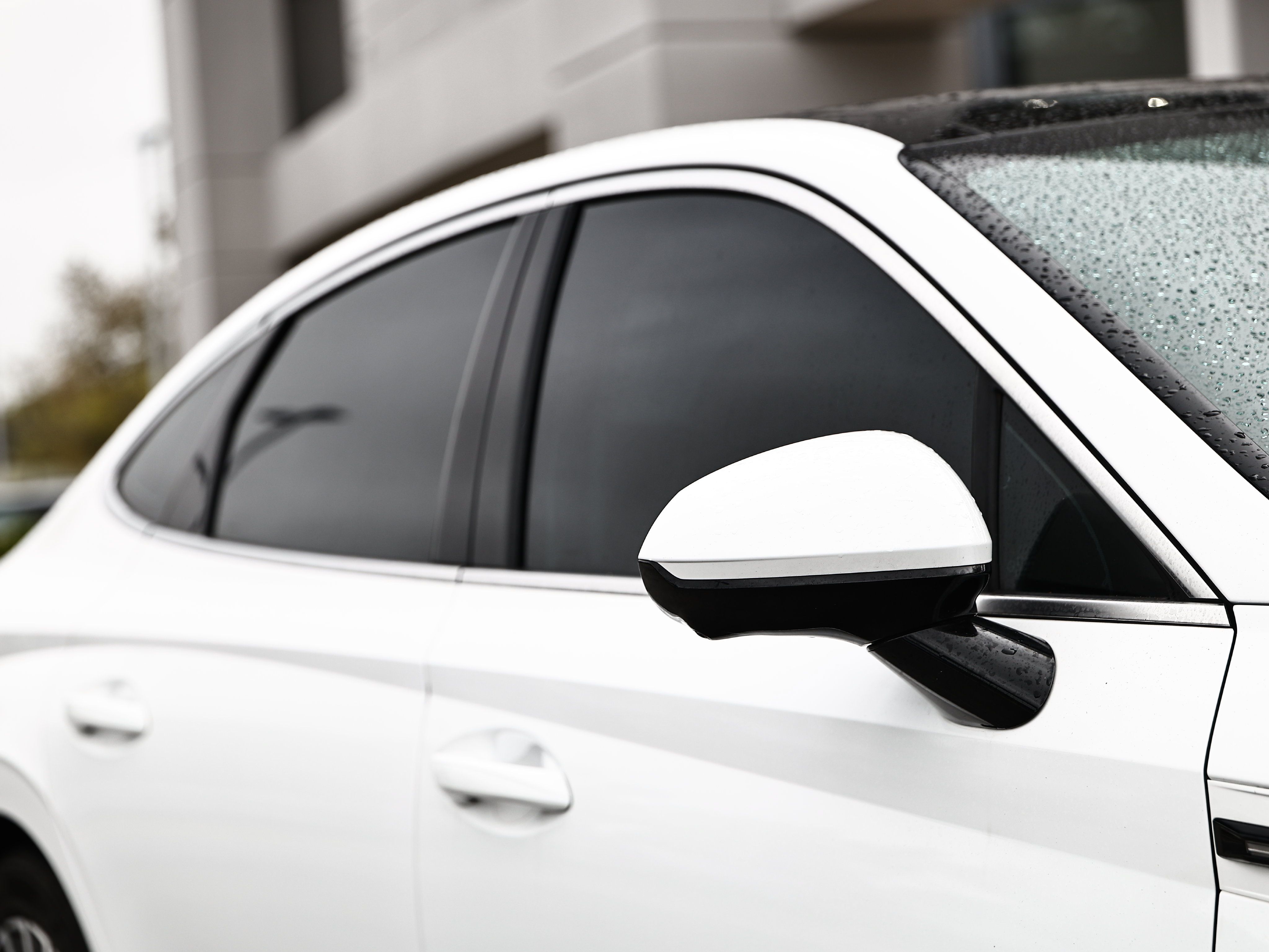 Used 2024 Hyundai Sonata Limited FWD image 3