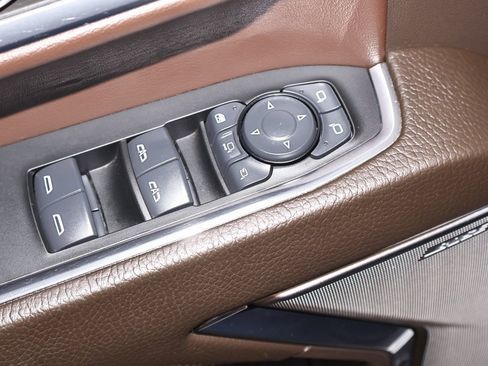 Used 2024 GMC Sierra 2500 Denali w/ Denali Reserve Package image 12