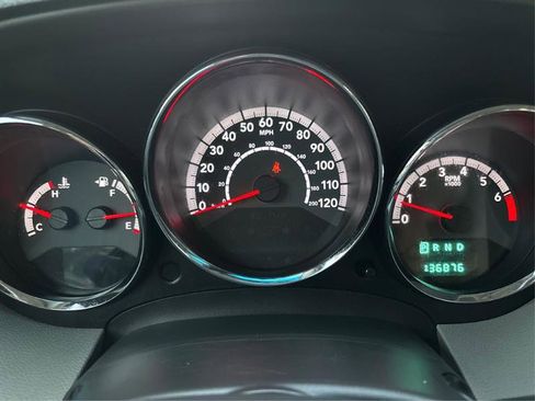 Used 2011 Dodge Caliber Mainstreet image 16