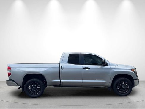 Used 2018 Toyota Tundra SR5 w/ SR5 Upgrade Package RWD image 6