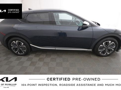 Certified 2024 Kia EV6 Light image 5