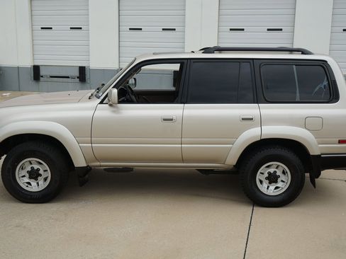 Used 1992 Toyota Land Cruiser AWD/4WD image 5