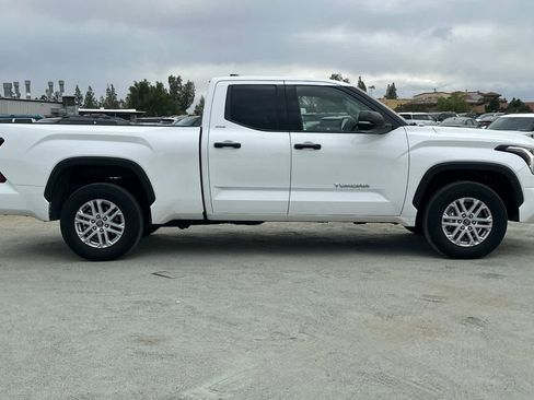 Used 2022 Toyota Tundra SR5 image 9