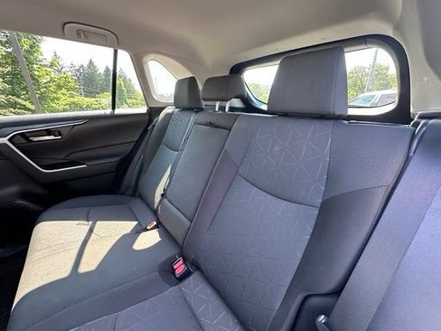 Used 2024 Toyota RAV4 XLE AWD/4WD image 11