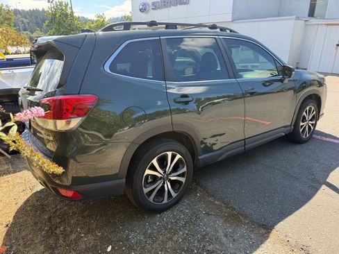 Used 2023 Subaru Forester Limited w/ Popular Package #2 AWD/4WD image 3