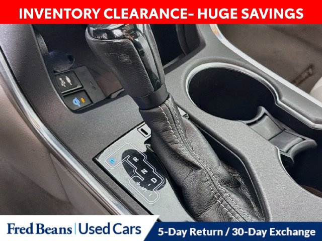 Used 2016 Toyota Camry XLE w/ Moonroof Package FWD image 23