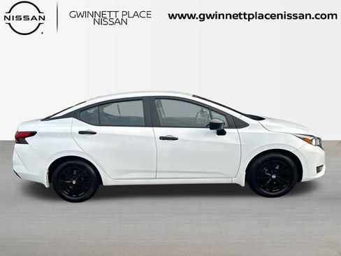 Used 2024 Nissan Versa S w/ Trunk Package image 4