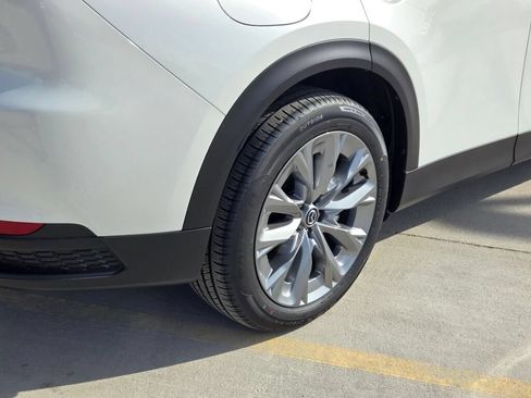 New 2026 MAZDA CX-90 Plug-In Hybrid w/ Preferred AWD/4WD image 11