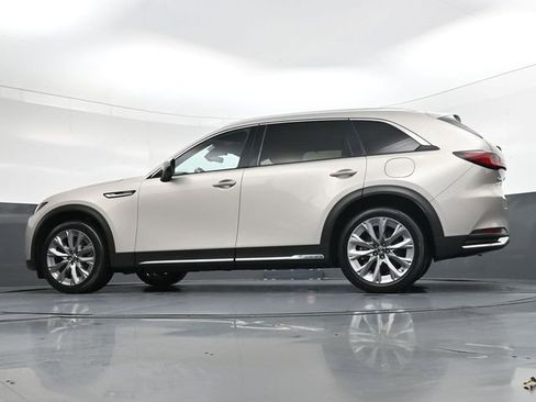 Used 2024 MAZDA CX-90 Plug-In Hybrid w/ Premium Plus image 32