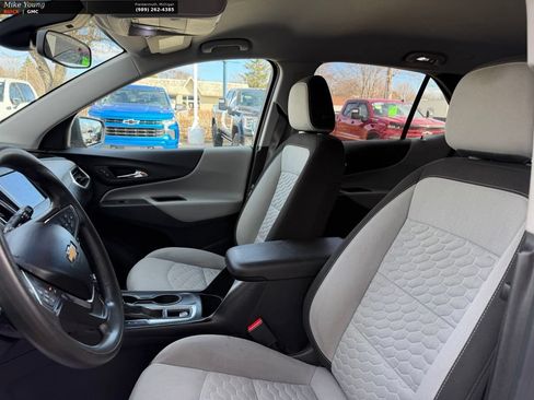 Used 2020 Chevrolet Equinox LT AWD/4WD image 14