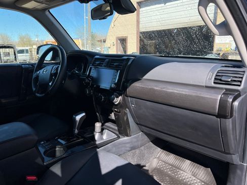 Used 2022 Toyota 4Runner TRD Off-Road Premium w/ Moonroof Package image 16