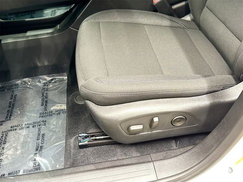 New 2026 Chevrolet Equinox EV LT w/ Comfort Package image 19