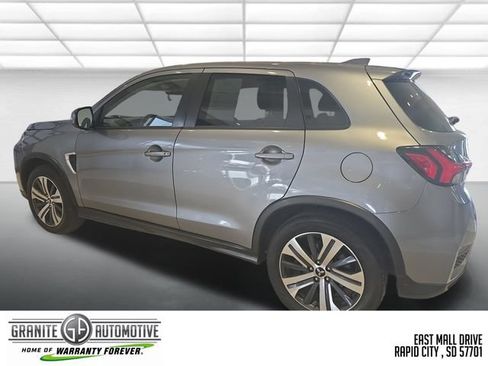 Used 2024 Mitsubishi Outlander Sport SE AWD/4WD image 4
