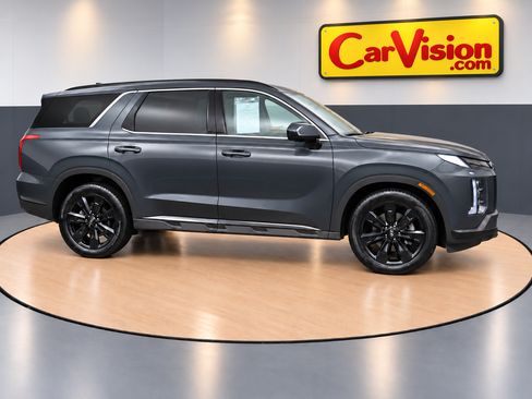 Used 2025 Hyundai Palisade XRT FWD image 5