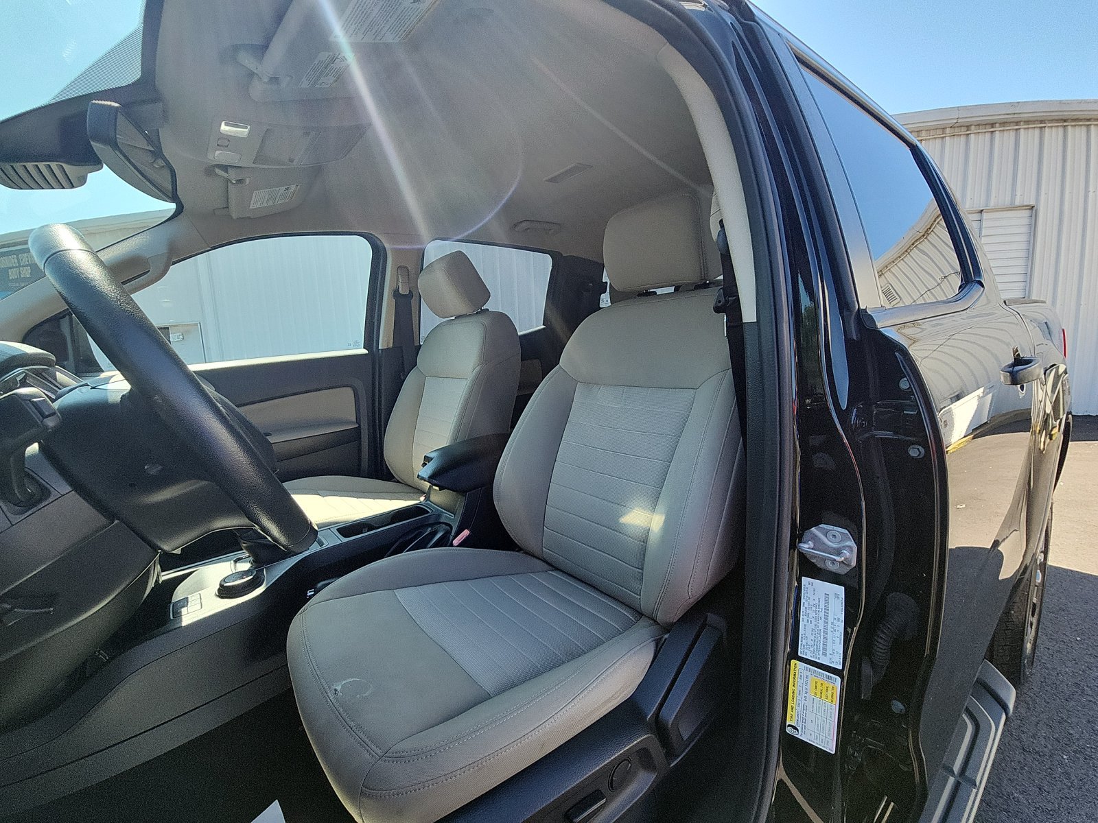Used 2019 Ford Ranger XLT w/ Equipment Group 302A Luxury AWD/4WD image 21