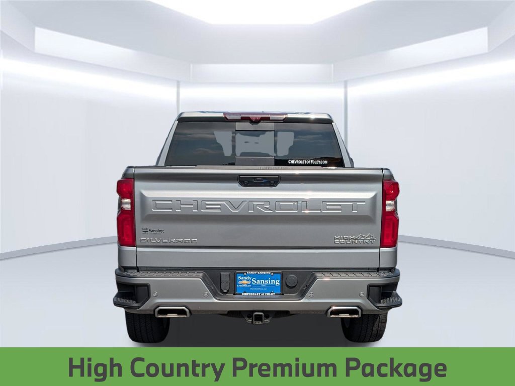 Used 2024 Chevrolet Silverado 1500 High Country w/ High Country Premium Package AWD/4WD image 5